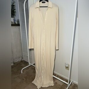 Elegant Cream Maxi Dress